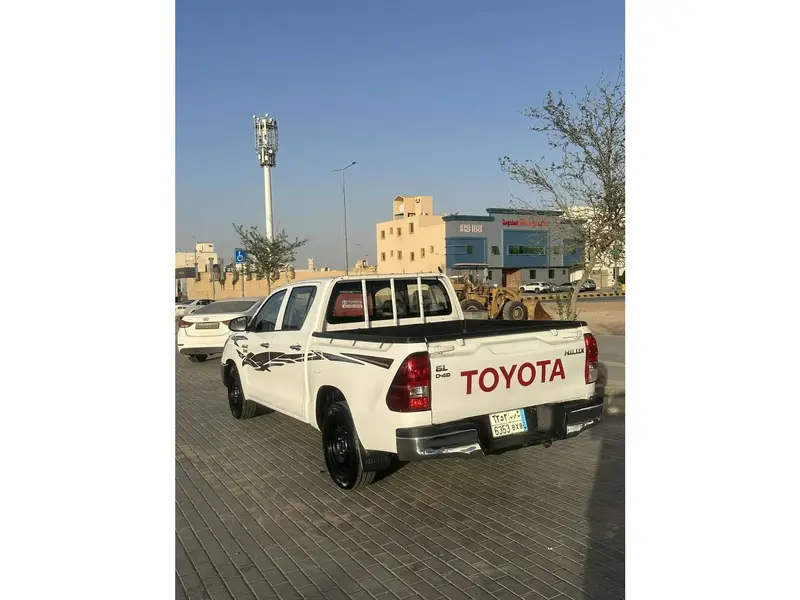 Toyota Hilux 2022
