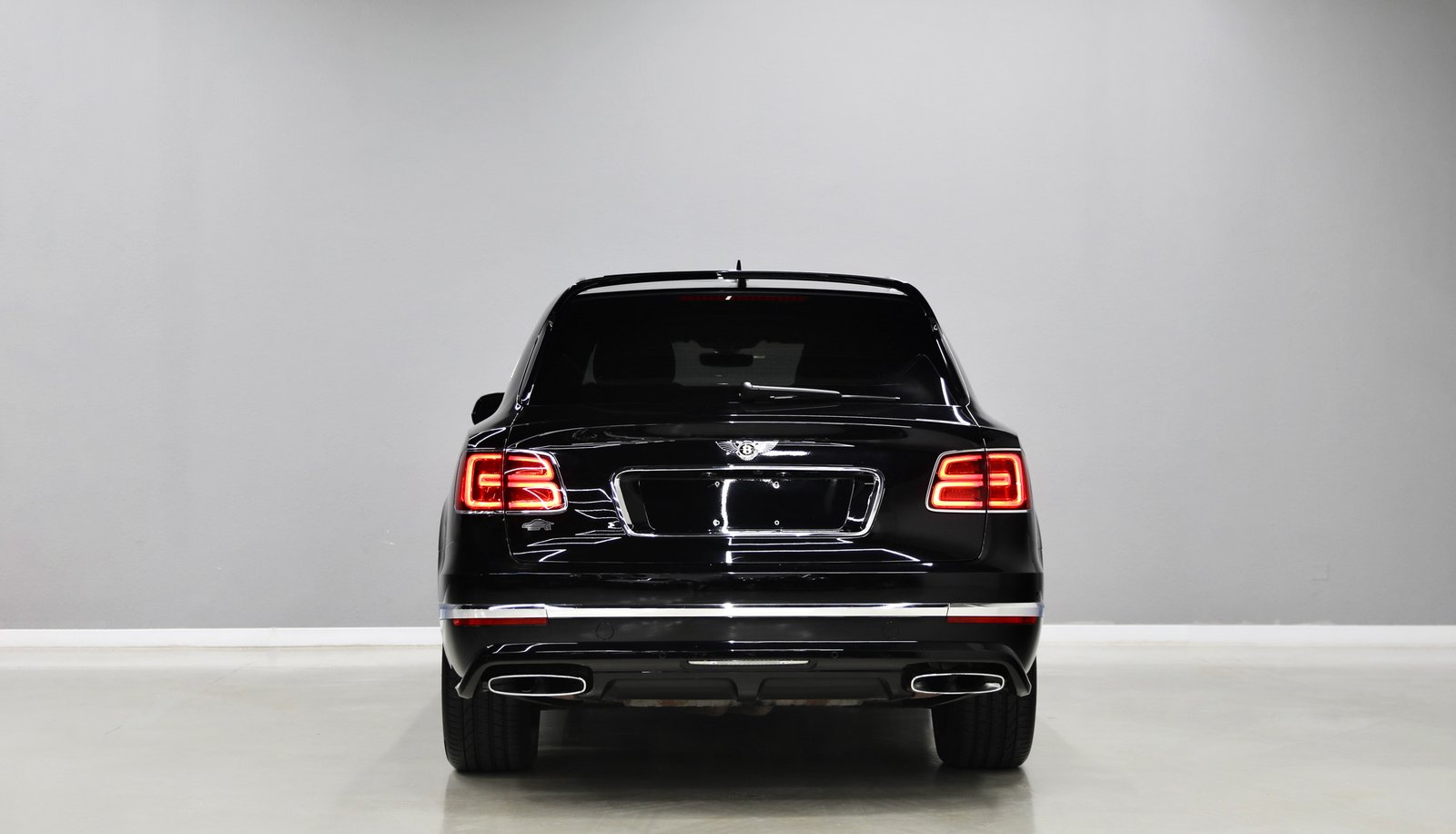Speed! Perfect Condition | Service Contract + 3 Years Warranty | V12 6.0L