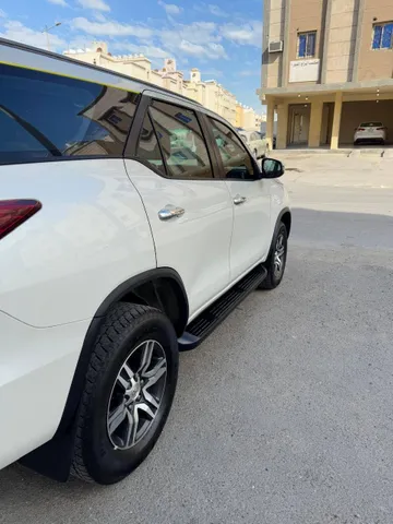 Discover undefined undefined Exterior Interior Images.Find all aspects and details of cars.