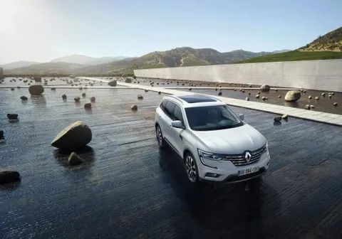 renault renault-koleos image Renault Koleos 2025 2.5L PE