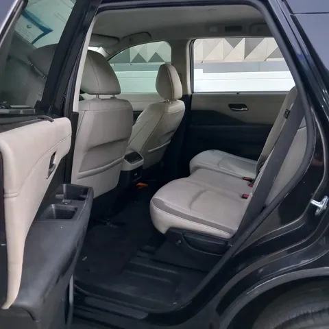 Nissan Pathfinder SV 4WD 2022