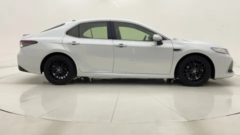 Toyota Camry 2023