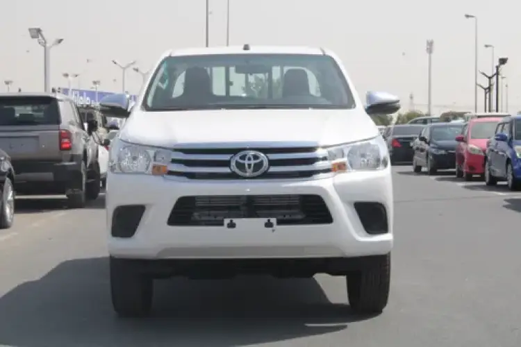 toyota toyota-hilux image New Toyota Hilux 2.4L Double Cab 4x4 2025