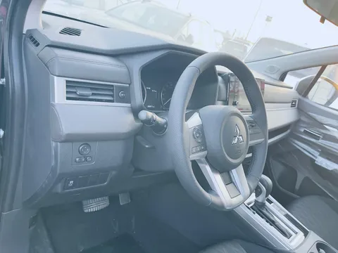 New Mitsubishi Xpander 2024