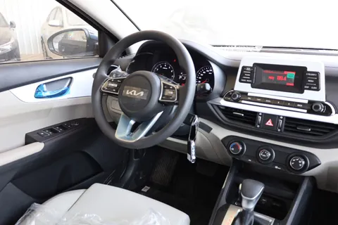 Discover undefined undefined Exterior Interior Images.Find all aspects and details of cars.