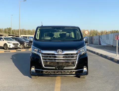 Toyota Granvia 3.5L Premium 2020