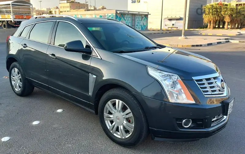 كاديلاك SRX 2014