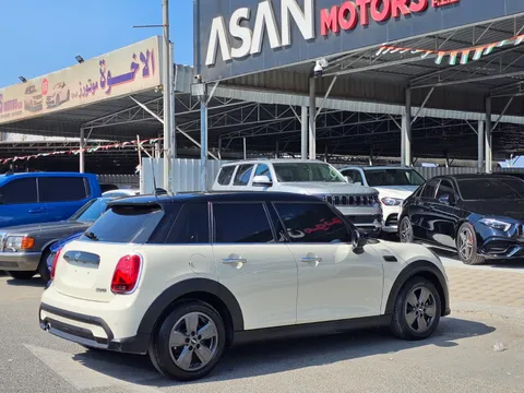 Mini Cooper Turbo 2023