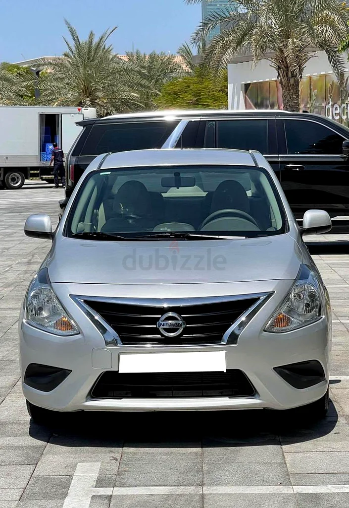 Nissan Sunny 2022