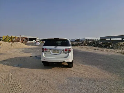 Discover undefined undefined Exterior Interior Images.Find all aspects and details of cars.