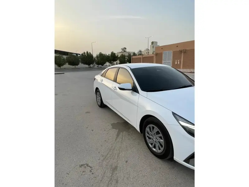 Discover undefined undefined Exterior Interior Images.Find all aspects and details of cars.