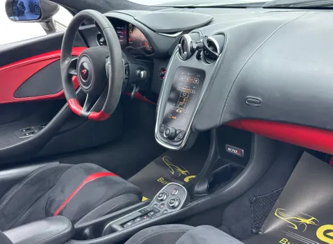 McLaren 570S 3.8T Coupe 2016