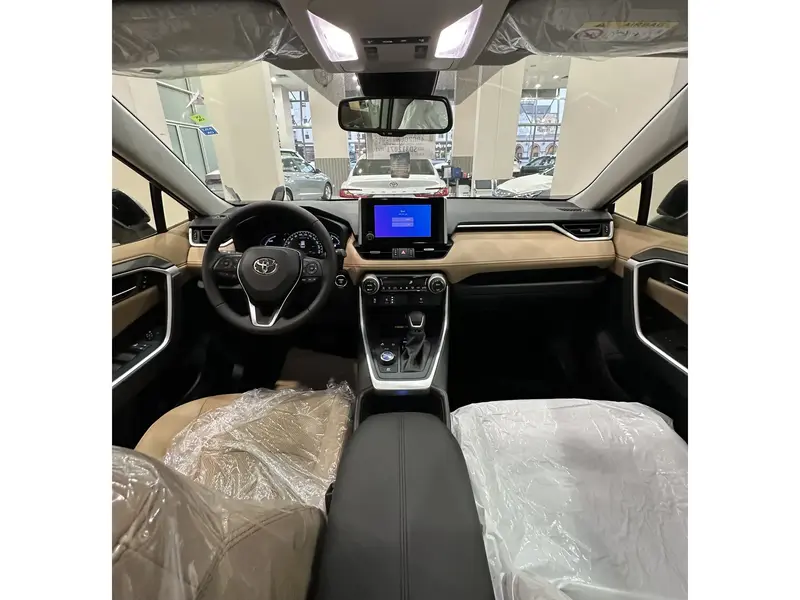 Toyota RAV4 2025
