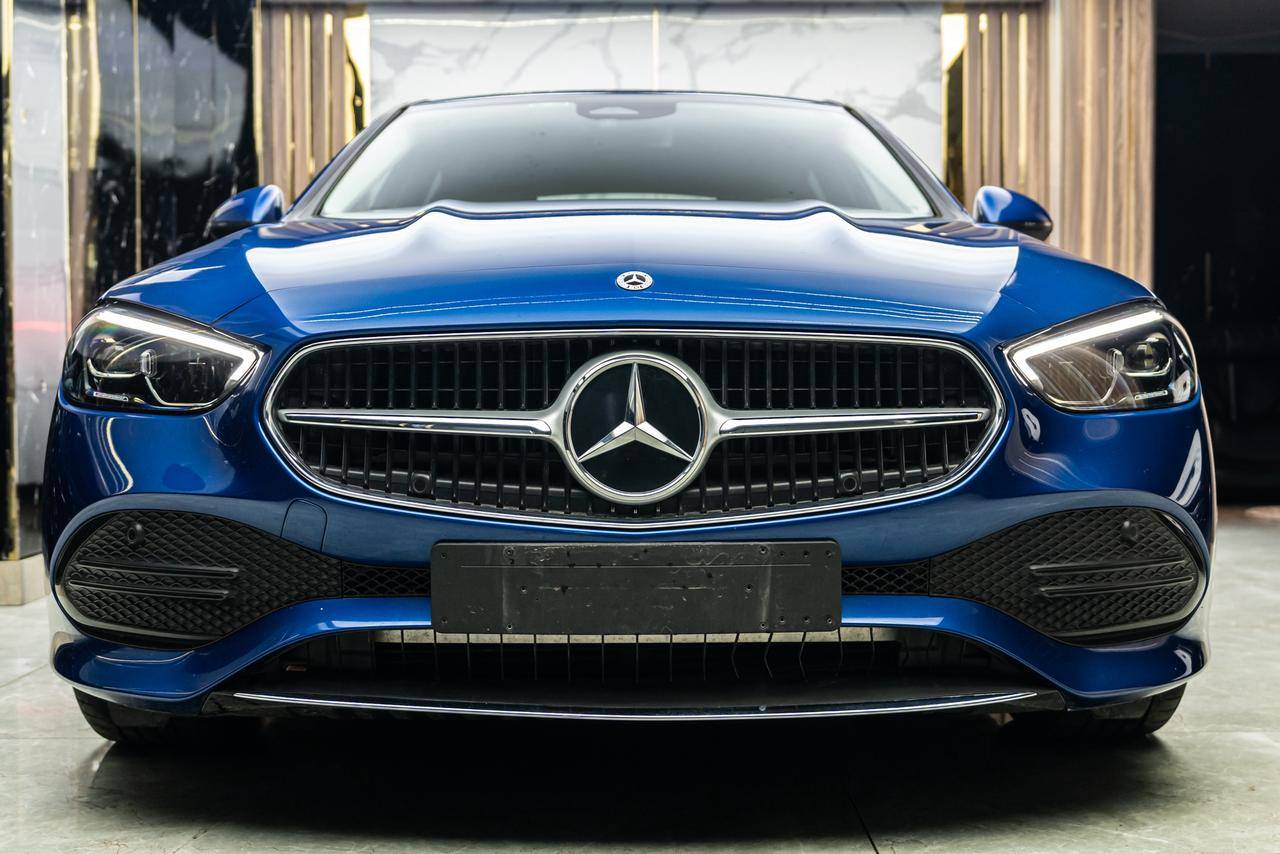 مرسيدس بنز C Class 2024