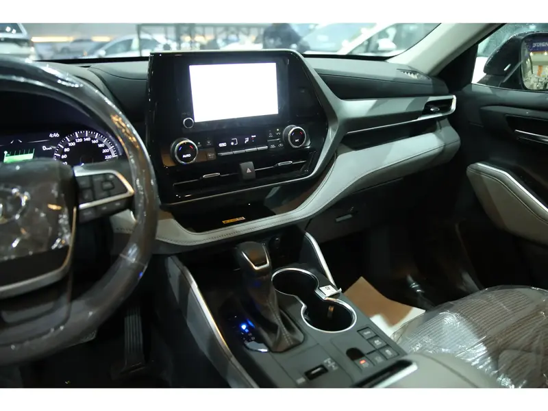 Toyota Highlander 2024