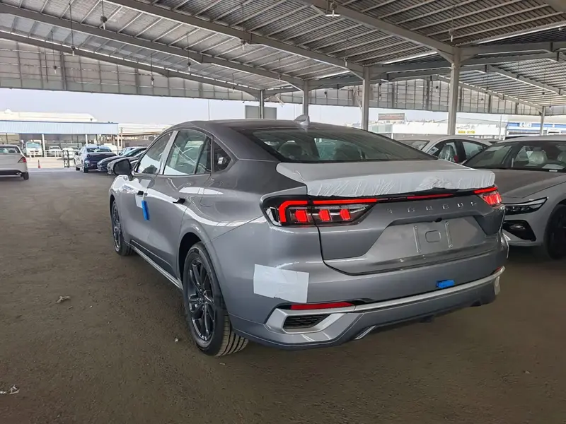 Ford Taurus 2025