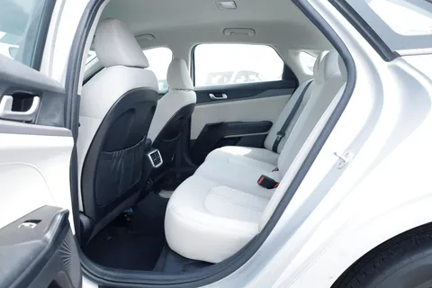 Kia K5 2021