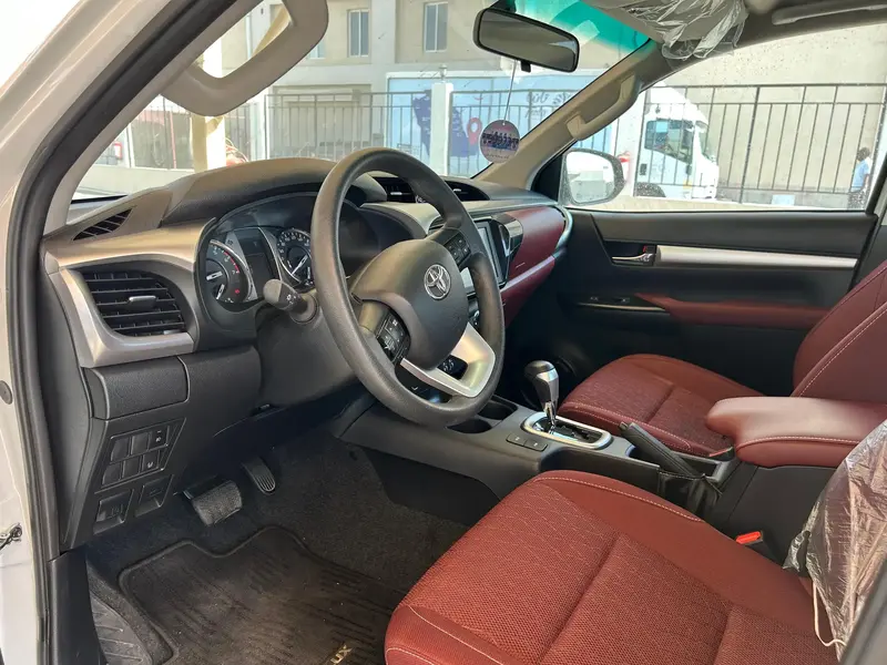Toyota Hilux 2023