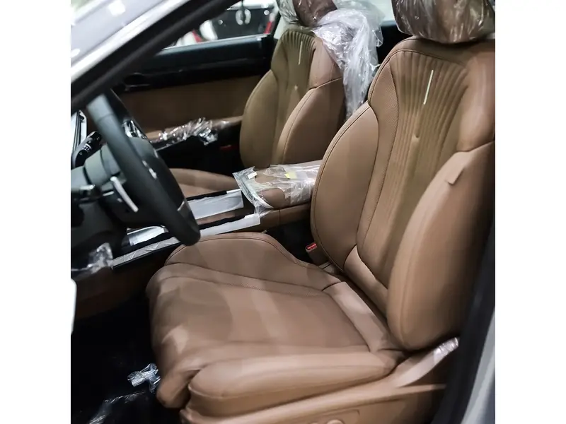 Hyundai Azera 2025