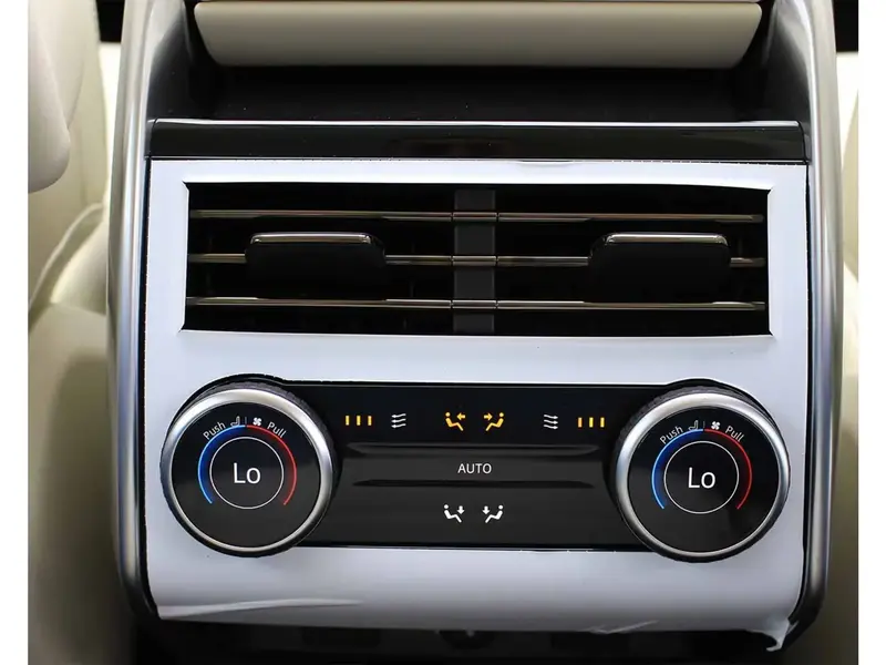 Land Rover Discovery 2025