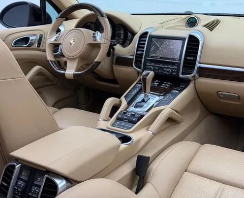 Porsche Cayenne S 2014
