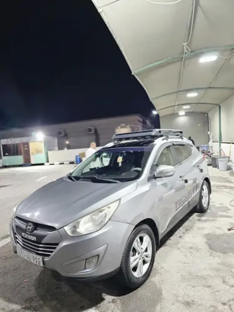 hyundai hyundai-tucson image Hyundai Tucson 2013