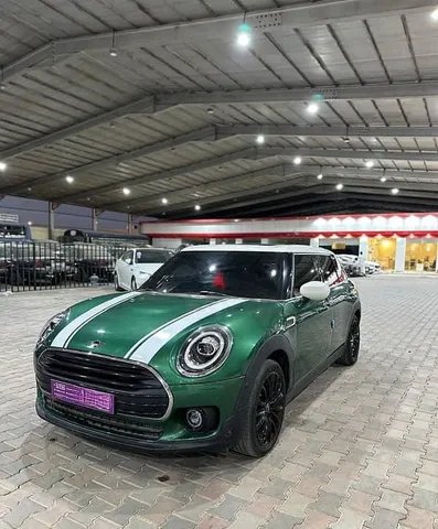Discover undefined undefined Exterior Interior Images.Find all aspects and details of cars.
