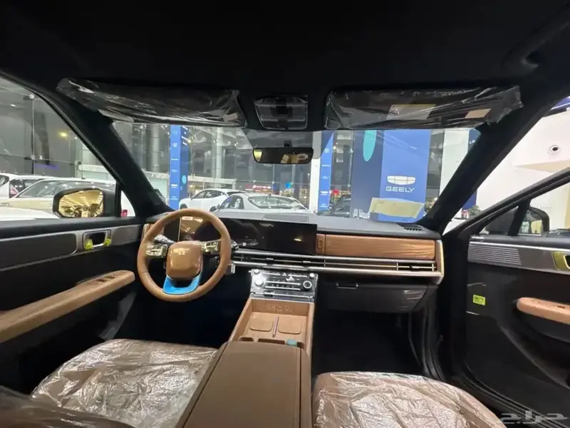 Discover undefined undefined Exterior Interior Images.Find all aspects and details of cars.