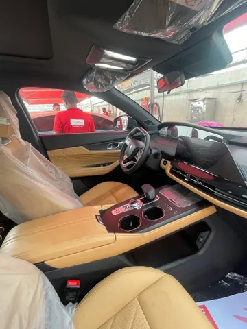 Discover undefined undefined Exterior Interior Images.Find all aspects and details of cars.