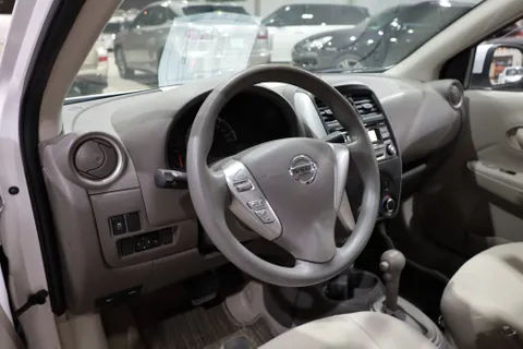 Nissan Sunny 2019