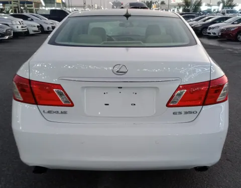 Lexus ES 350 4 door 3.5L 2008