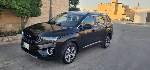 Geely Okavango 2022