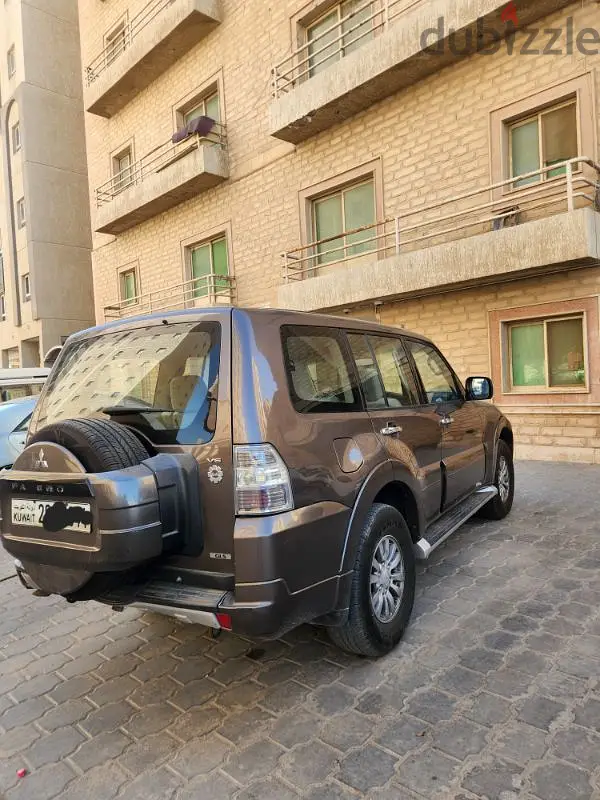 Mitsubishi Pajero 2013