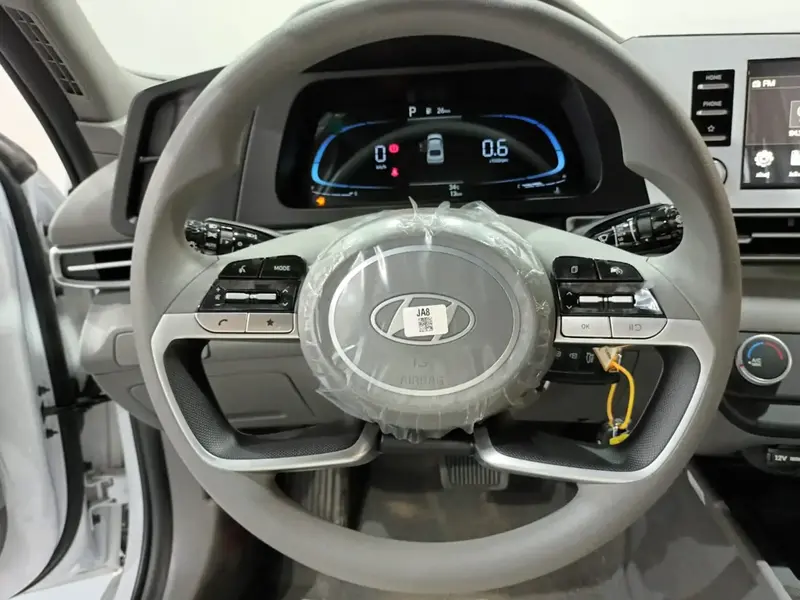 Hyundai Elantra 2025
