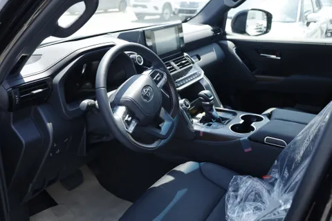 New Toyota Land Cruiser 4.0L GXR 2025