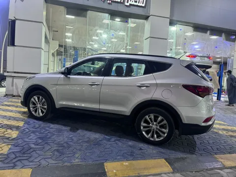 Hyundai Santa Fe 2017