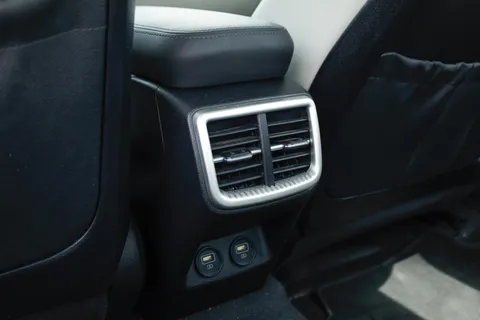 Kia K5 2021