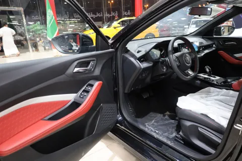 New MG GT 2023