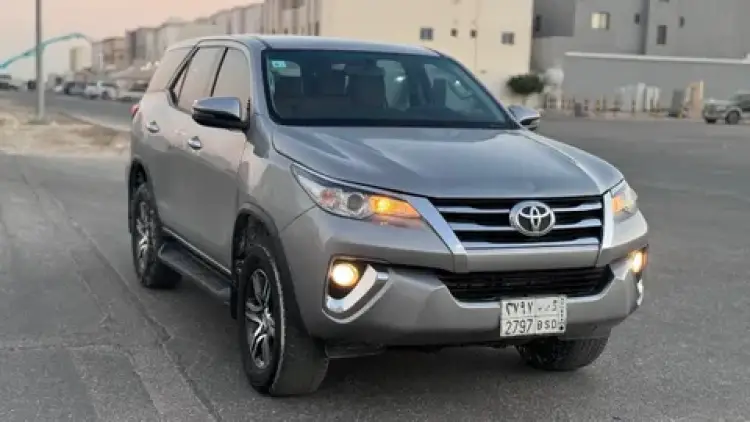 toyota toyota-fortuner image Toyota Fortuner 2018