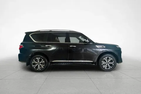 Discover undefined undefined Exterior Interior Images.Find all aspects and details of cars.