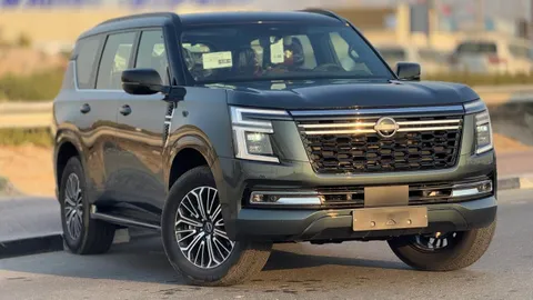 Discover undefined undefined Exterior Interior Images.Find all aspects and details of cars.