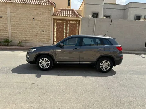 Discover undefined undefined Exterior Interior Images.Find all aspects and details of cars.