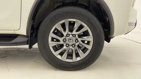 Toyota Fortuner 2022