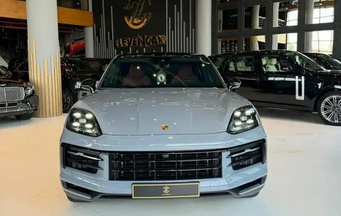 Discover undefined undefined Exterior Interior Images.Find all aspects and details of cars.