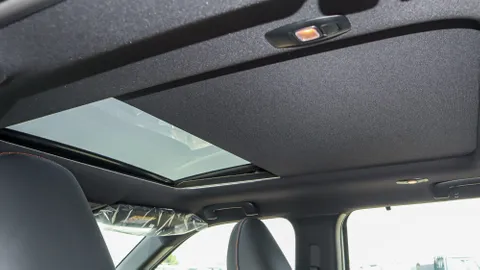 New Mitsubishi Outlander 2.5L GLX Full Option AWD 2025