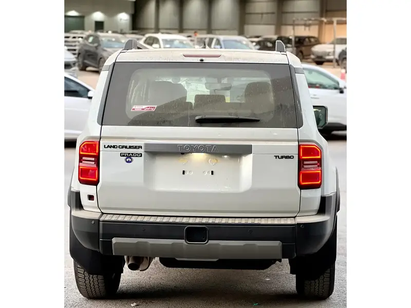Toyota Prado 2025
