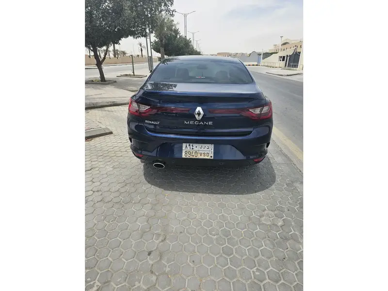 Discover undefined undefined Exterior Interior Images.Find all aspects and details of cars.