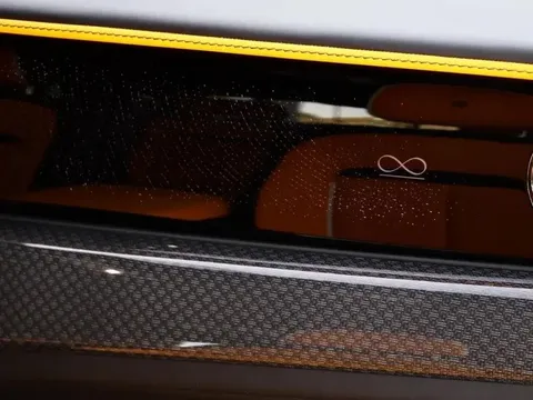 New Rolls Royce Ghost 6.6L Black Badge 2025