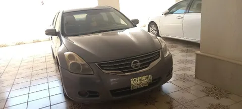 Nissan Altima 2011