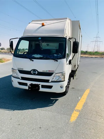 Hino 700 2019